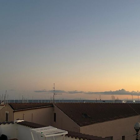 Moncici House Hotel Porto Torres Buitenkant foto