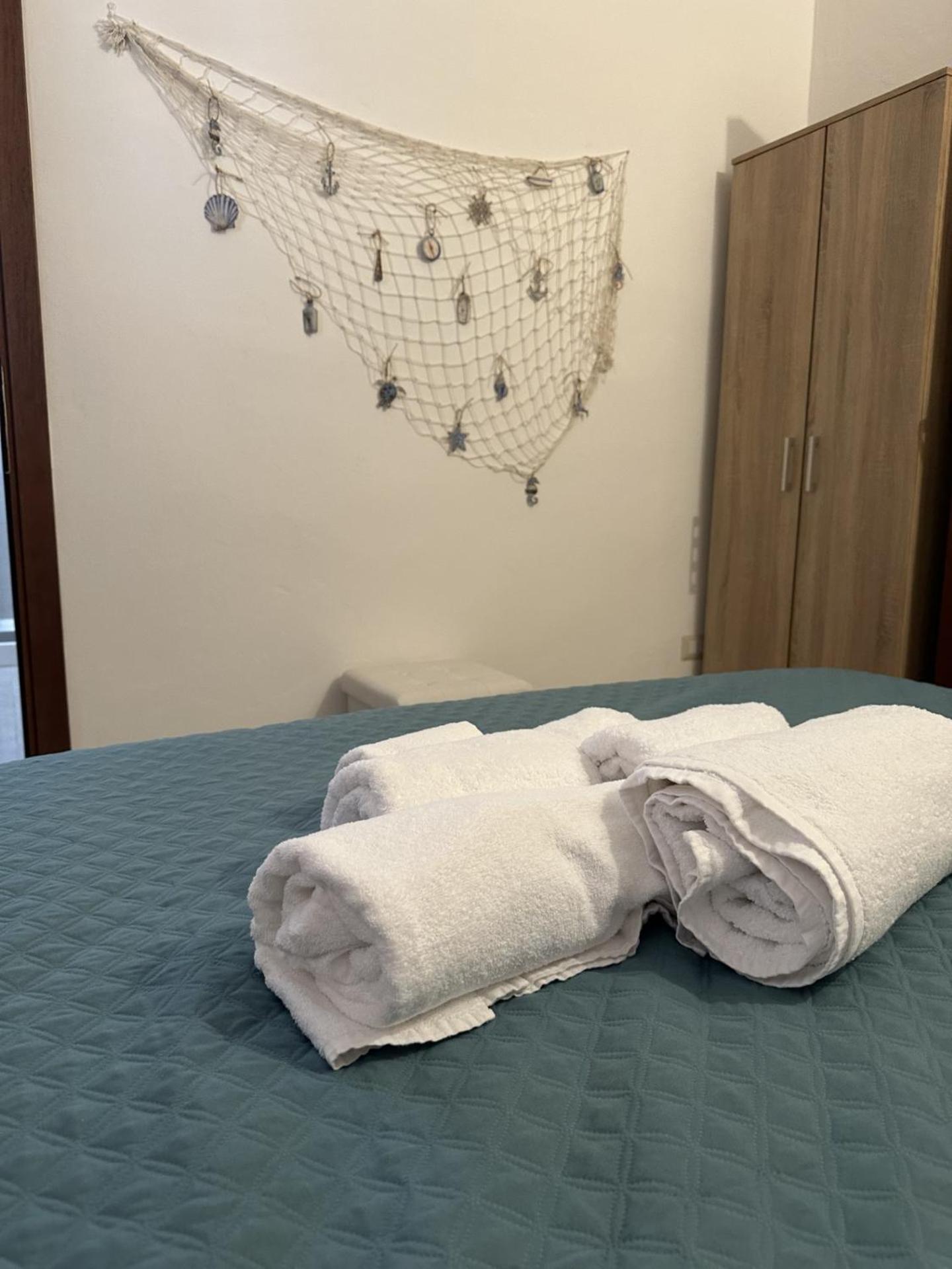 Moncici House Hotel Porto Torres Buitenkant foto