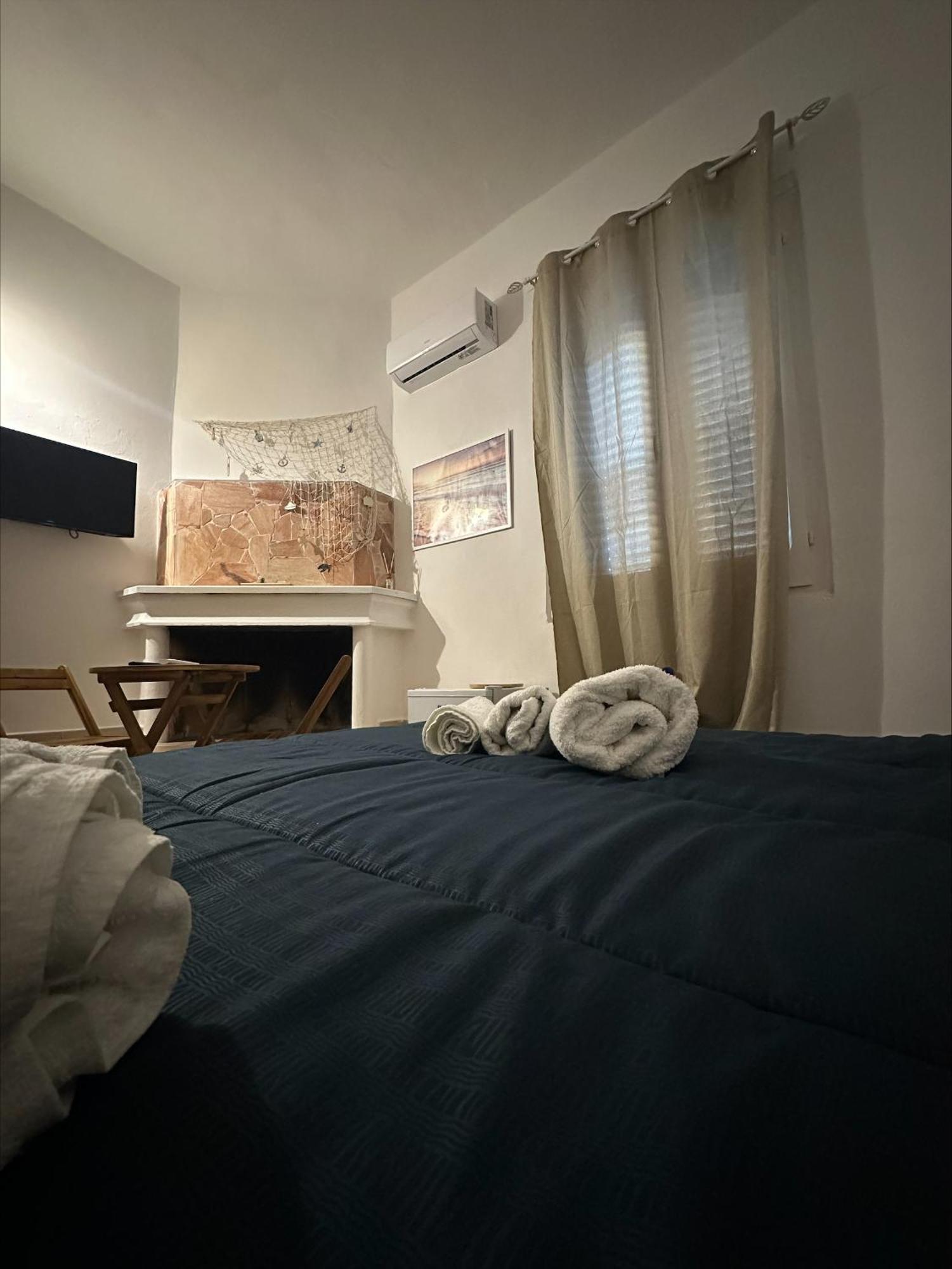 Moncici House Hotel Porto Torres Buitenkant foto
